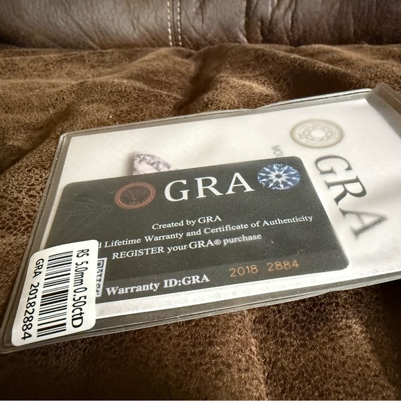 NWT 0.5 Moissanite halo earrings 925 Silver Bridal‎ Gift - Picture 5 of 6